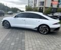 Белый Хендай IONIQ 6, объемом двигателя 0 л и пробегом 7 тыс. км за 32600 $, фото 48 на Automoto.ua