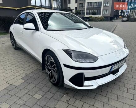 Белый Хендай IONIQ 6, объемом двигателя 0 л и пробегом 7 тыс. км за 32600 $, фото 19 на Automoto.ua