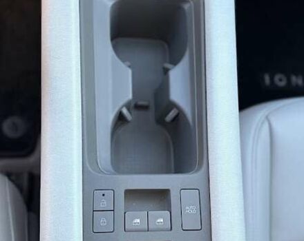 Білий Хендай IONIQ 6, об'ємом двигуна 0 л та пробігом 63 тис. км за 26900 $, фото 42 на Automoto.ua