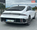Белый Хендай IONIQ 6, объемом двигателя 0 л и пробегом 50 тыс. км за 25700 $, фото 13 на Automoto.ua