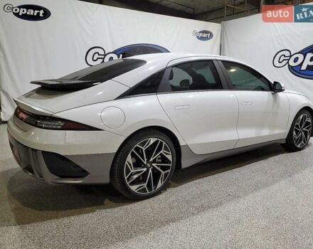 Белый Хендай IONIQ 6, объемом двигателя 0 л и пробегом 10 тыс. км за 11200 $, фото 2 на Automoto.ua
