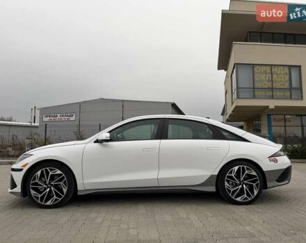 Білий Хендай IONIQ 6, об'ємом двигуна 0 л та пробігом 9 тис. км за 24500 $, фото 2 на Automoto.ua