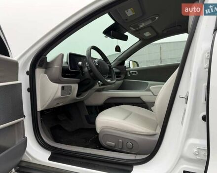 Білий Хендай IONIQ 6, об'ємом двигуна 0 л та пробігом 9 тис. км за 24500 $, фото 26 на Automoto.ua
