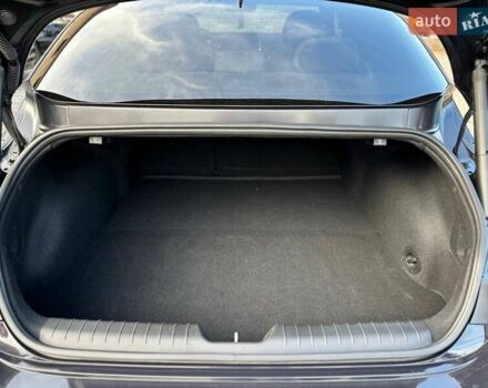 Черный Хендай IONIQ 6, объемом двигателя 0 л и пробегом 14 тыс. км за 34999 $, фото 41 на Automoto.ua