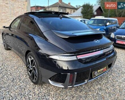 Черный Хендай IONIQ 6, объемом двигателя 0 л и пробегом 14 тыс. км за 34999 $, фото 9 на Automoto.ua