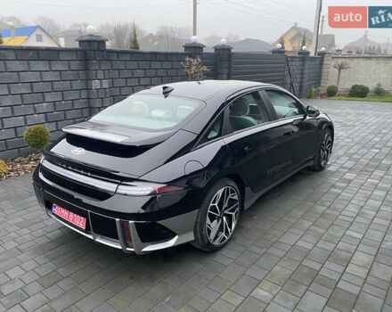 Черный Хендай IONIQ 6, объемом двигателя 0 л и пробегом 17 тыс. км за 24400 $, фото 10 на Automoto.ua