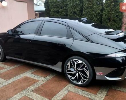Чорний Хендай IONIQ 6, об'ємом двигуна 0 л та пробігом 132 тис. км за 23700 $, фото 7 на Automoto.ua