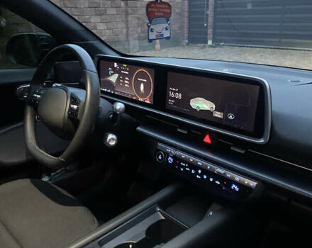 Черный Хендай IONIQ 6, объемом двигателя 0 л и пробегом 22 тыс. км за 27000 $, фото 6 на Automoto.ua