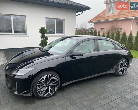 Черный Хендай IONIQ 6, объемом двигателя 0 л и пробегом 17 тыс. км за 24400 $, фото 8 на Automoto.ua