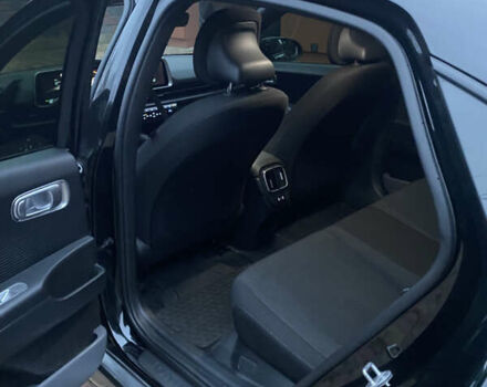 Черный Хендай IONIQ 6, объемом двигателя 0 л и пробегом 22 тыс. км за 27000 $, фото 11 на Automoto.ua