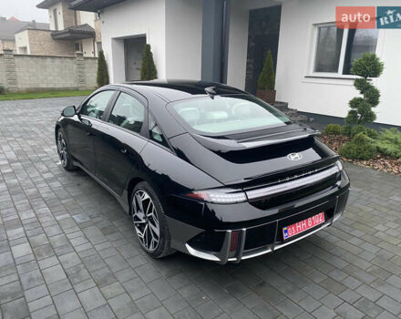 Черный Хендай IONIQ 6, объемом двигателя 0 л и пробегом 17 тыс. км за 24400 $, фото 16 на Automoto.ua