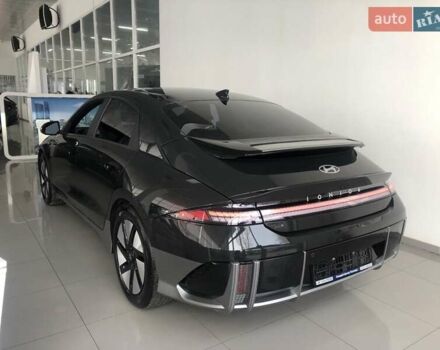 Чорний Хендай IONIQ 6, об'ємом двигуна 0 л та пробігом 4 тис. км за 27500 $, фото 3 на Automoto.ua