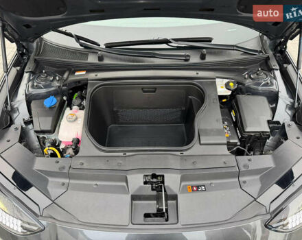 Чорний Хендай IONIQ 6, об'ємом двигуна 0 л та пробігом 23 тис. км за 33500 $, фото 7 на Automoto.ua