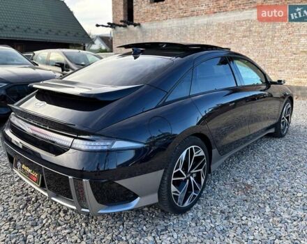Черный Хендай IONIQ 6, объемом двигателя 0 л и пробегом 14 тыс. км за 34999 $, фото 10 на Automoto.ua