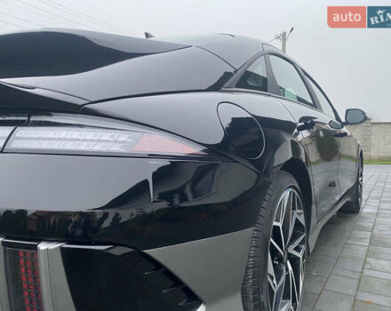 Черный Хендай IONIQ 6, объемом двигателя 0 л и пробегом 17 тыс. км за 24400 $, фото 22 на Automoto.ua