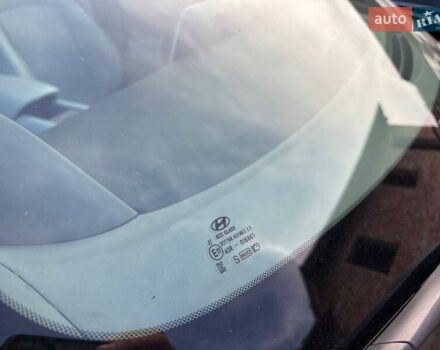 Черный Хендай IONIQ 6, объемом двигателя 0 л и пробегом 14 тыс. км за 34999 $, фото 13 на Automoto.ua