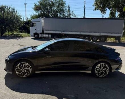 Черный Хендай IONIQ 6, объемом двигателя 0 л и пробегом 55 тыс. км за 24400 $, фото 1 на Automoto.ua