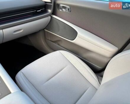 Черный Хендай IONIQ 6, объемом двигателя 0 л и пробегом 14 тыс. км за 34999 $, фото 37 на Automoto.ua