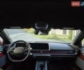 Красный Хендай IONIQ 6, объемом двигателя 0 л и пробегом 39 тыс. км за 23000 $, фото 2 на Automoto.ua