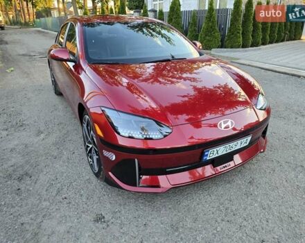Красный Хендай IONIQ 6, объемом двигателя 0 л и пробегом 39 тыс. км за 23000 $, фото 7 на Automoto.ua