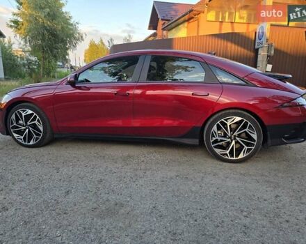 Красный Хендай IONIQ 6, объемом двигателя 0 л и пробегом 39 тыс. км за 23000 $, фото 6 на Automoto.ua