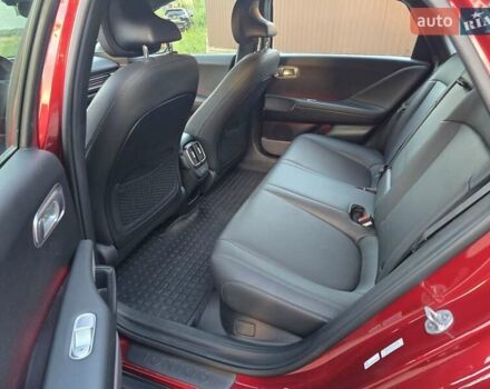 Красный Хендай IONIQ 6, объемом двигателя 0 л и пробегом 39 тыс. км за 23000 $, фото 4 на Automoto.ua