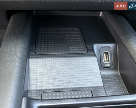 Серый Хендай IONIQ 6, объемом двигателя 0 л и пробегом 9 тыс. км за 31700 $, фото 55 на Automoto.ua