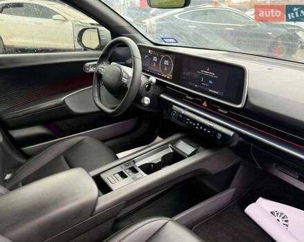 Серый Хендай IONIQ 6, объемом двигателя 0 л и пробегом 65 тыс. км за 18900 $, фото 20 на Automoto.ua