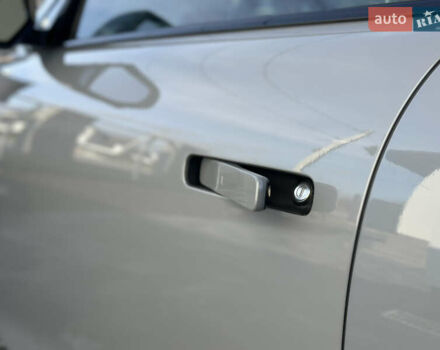 Серый Хендай IONIQ 6, объемом двигателя 0 л и пробегом 41 тыс. км за 28450 $, фото 51 на Automoto.ua