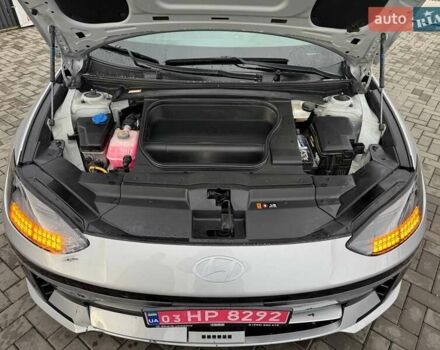 Серый Хендай IONIQ 6, объемом двигателя 0 л и пробегом 65 тыс. км за 18900 $, фото 22 на Automoto.ua