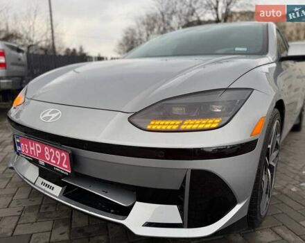 Серый Хендай IONIQ 6, объемом двигателя 0 л и пробегом 65 тыс. км за 18900 $, фото 9 на Automoto.ua