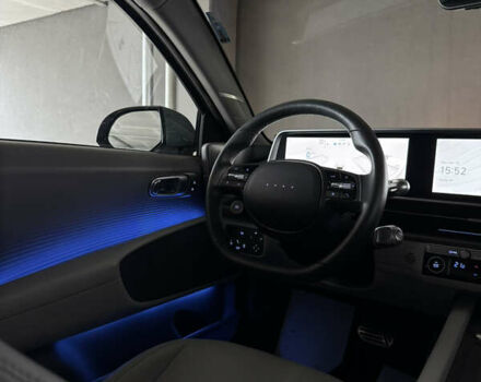 Серый Хендай IONIQ 6, объемом двигателя 0 л и пробегом 32 тыс. км за 26500 $, фото 57 на Automoto.ua