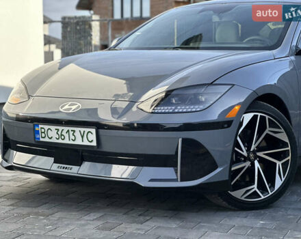 Серый Хендай IONIQ 6, объемом двигателя 0 л и пробегом 41 тыс. км за 28450 $, фото 13 на Automoto.ua