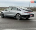 Серый Хендай IONIQ 6, объемом двигателя 0 л и пробегом 41 тыс. км за 25500 $, фото 4 на Automoto.ua