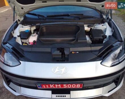 Серый Хендай IONIQ 6, объемом двигателя 0 л и пробегом 36 тыс. км за 25500 $, фото 13 на Automoto.ua