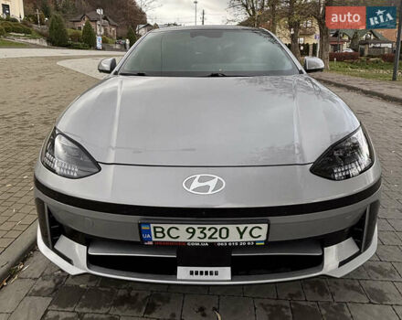 Сірий Хендай IONIQ 6, об'ємом двигуна 0 л та пробігом 12 тис. км за 27700 $, фото 11 на Automoto.ua