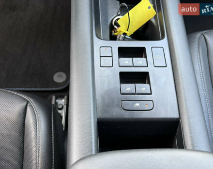 Серый Хендай IONIQ 6, объемом двигателя 0 л и пробегом 9 тыс. км за 31700 $, фото 52 на Automoto.ua