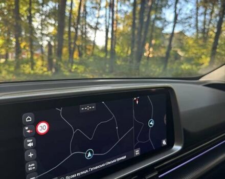 Серый Хендай IONIQ 6, объемом двигателя 0 л и пробегом 18 тыс. км за 29500 $, фото 4 на Automoto.ua