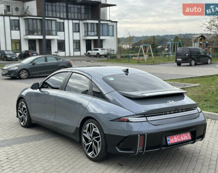 Сірий Хендай IONIQ 6, об'ємом двигуна 0 л та пробігом 53 тис. км за 19300 $, фото 6 на Automoto.ua