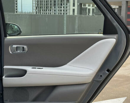 Серый Хендай IONIQ 6, объемом двигателя 0 л и пробегом 32 тыс. км за 26500 $, фото 48 на Automoto.ua