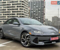 Серый Хендай IONIQ 6, объемом двигателя 0 л и пробегом 32 тыс. км за 26500 $, фото 1 на Automoto.ua