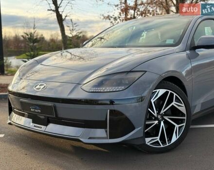 Серый Хендай IONIQ 6, объемом двигателя 0 л и пробегом 1 тыс. км за 26699 $, фото 12 на Automoto.ua