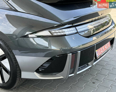 Серый Хендай IONIQ 6, объемом двигателя 0 л и пробегом 9 тыс. км за 31700 $, фото 21 на Automoto.ua