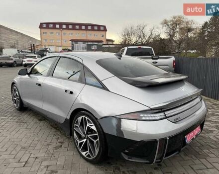 Серый Хендай IONIQ 6, объемом двигателя 0 л и пробегом 65 тыс. км за 18900 $, фото 4 на Automoto.ua