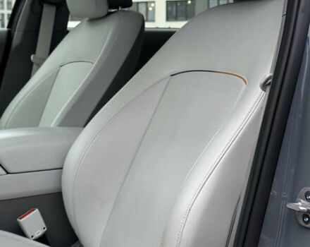 Серый Хендай IONIQ 6, объемом двигателя 0 л и пробегом 32 тыс. км за 26500 $, фото 30 на Automoto.ua