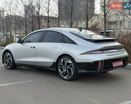 Серый Хендай IONIQ 6, объемом двигателя 0 л и пробегом 10 тыс. км за 28900 $, фото 14 на Automoto.ua