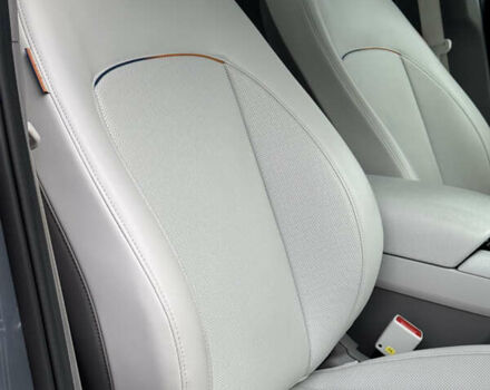 Серый Хендай IONIQ 6, объемом двигателя 0 л и пробегом 32 тыс. км за 26500 $, фото 40 на Automoto.ua