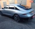 Серый Хендай IONIQ 6, объемом двигателя 0 л и пробегом 36 тыс. км за 25500 $, фото 1 на Automoto.ua