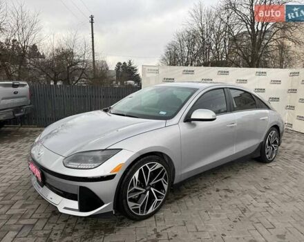 Серый Хендай IONIQ 6, объемом двигателя 0 л и пробегом 65 тыс. км за 18900 $, фото 1 на Automoto.ua