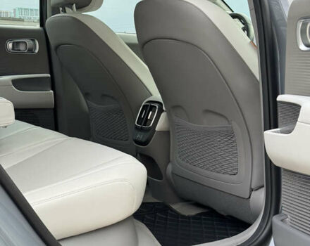 Серый Хендай IONIQ 6, объемом двигателя 0 л и пробегом 32 тыс. км за 26500 $, фото 49 на Automoto.ua